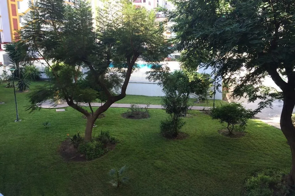 Lovely Flat With Swimming Pool And Rooftop Apartamento Torre Del Mar